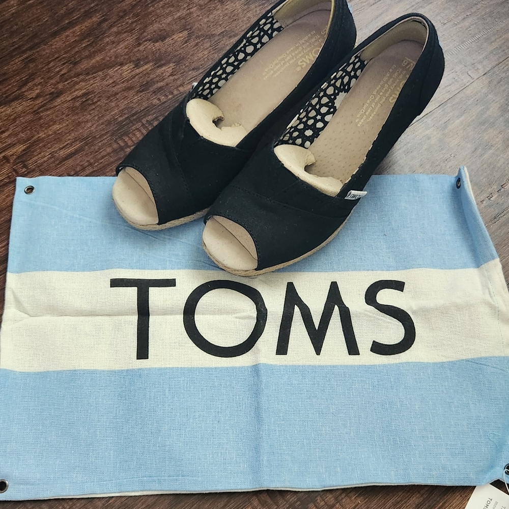 Toms Black Espadrilles Classic Slip-On